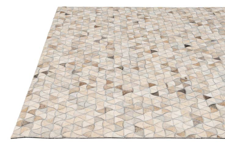 Detail image of 4' 11 x 7' 11 Cowhide - Patchwork Rug