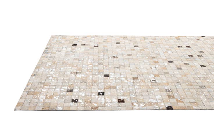 Detail image of 5' 1 x 8' Cowhide - Patchwork Rug