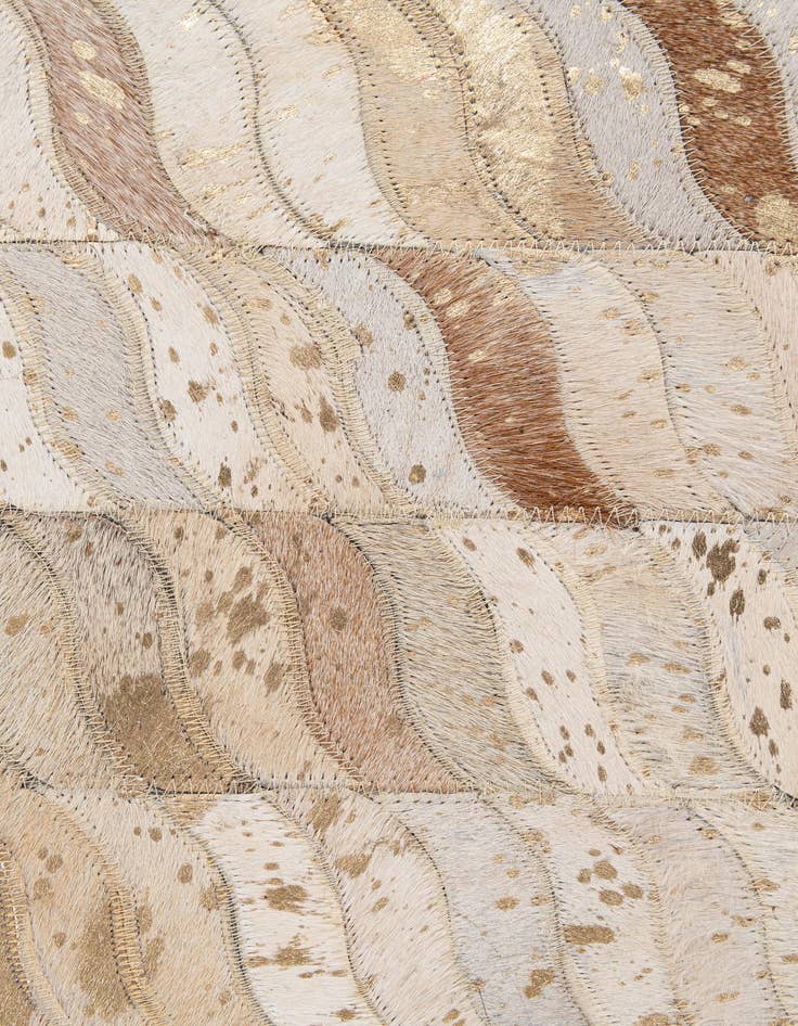 Detail image of 5' x 8' Cowhide - Patchwork Rug