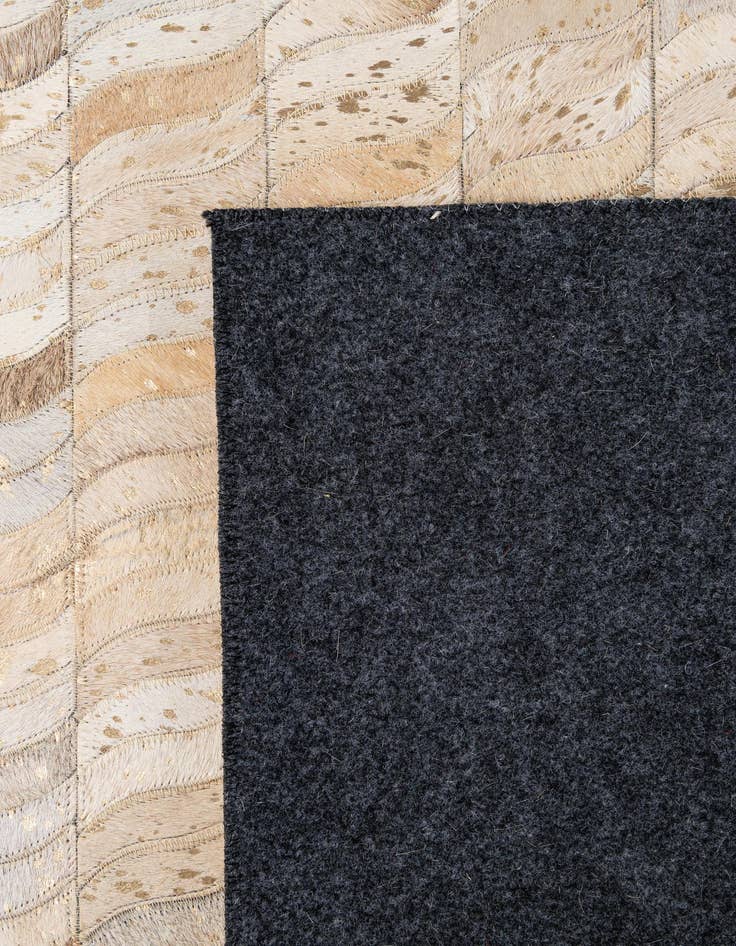 Detail image of 5' x 8' Cowhide - Patchwork Rug