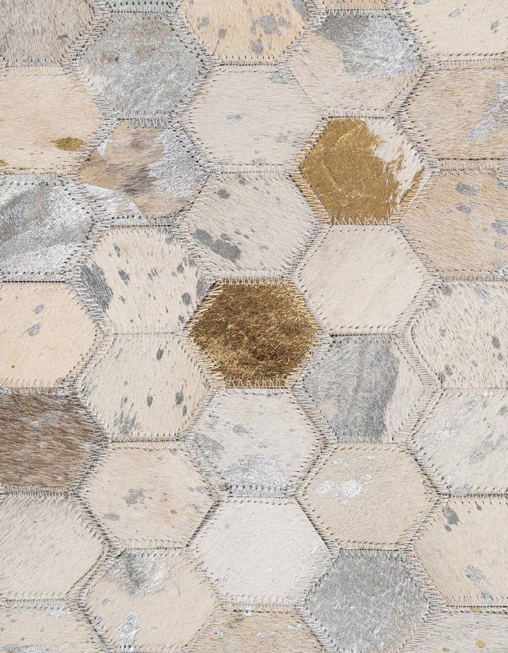 Detail image of 5' 1 x 8' 1 Cowhide - Patchwork Rug