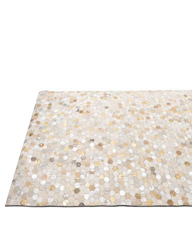 Detail image of 5' 1 x 8' Cowhide - Patchwork Rug