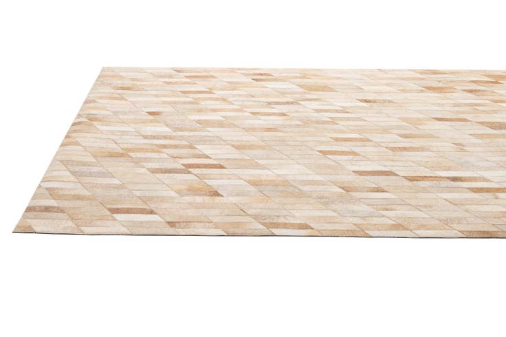 Detail image of 5' 1 x 7' 11 Cowhide - Patchwork Rug