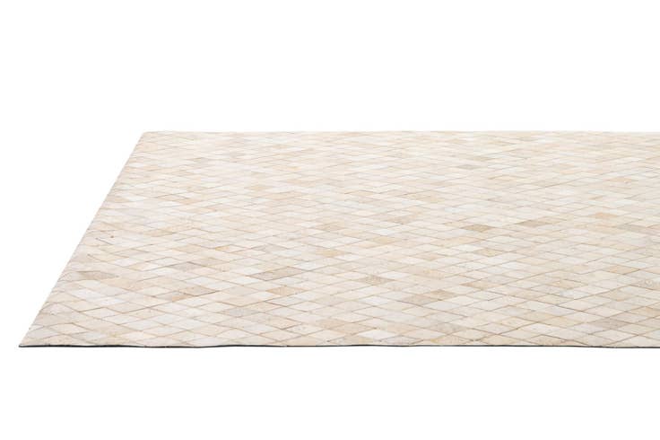 Detail image of 5' 1 x 8' 2 Cowhide - Patchwork Rug