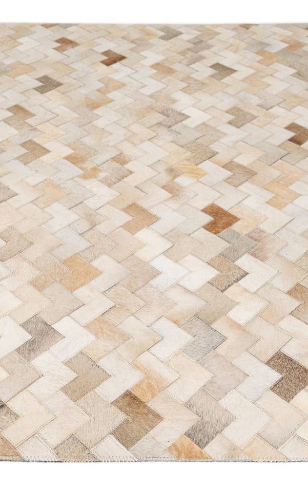 Detail image of 5' x 8' Cowhide - Patchwork Rug