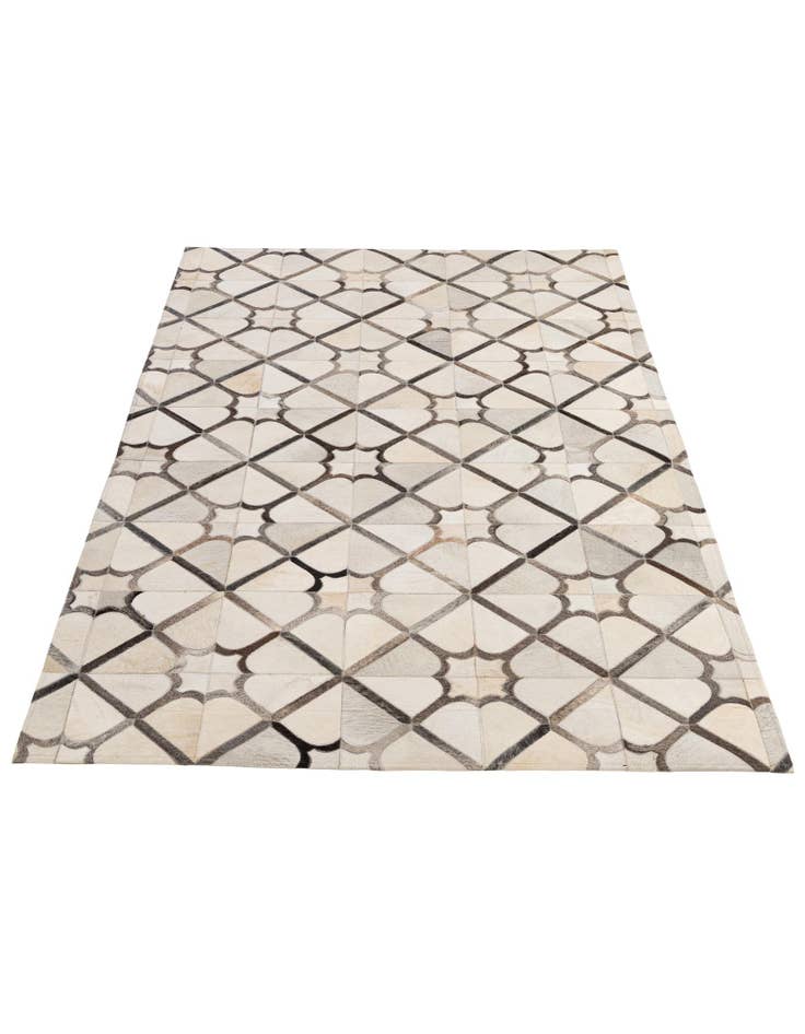 Detail image of 5' x 7' 11 Cowhide - Patchwork Rug