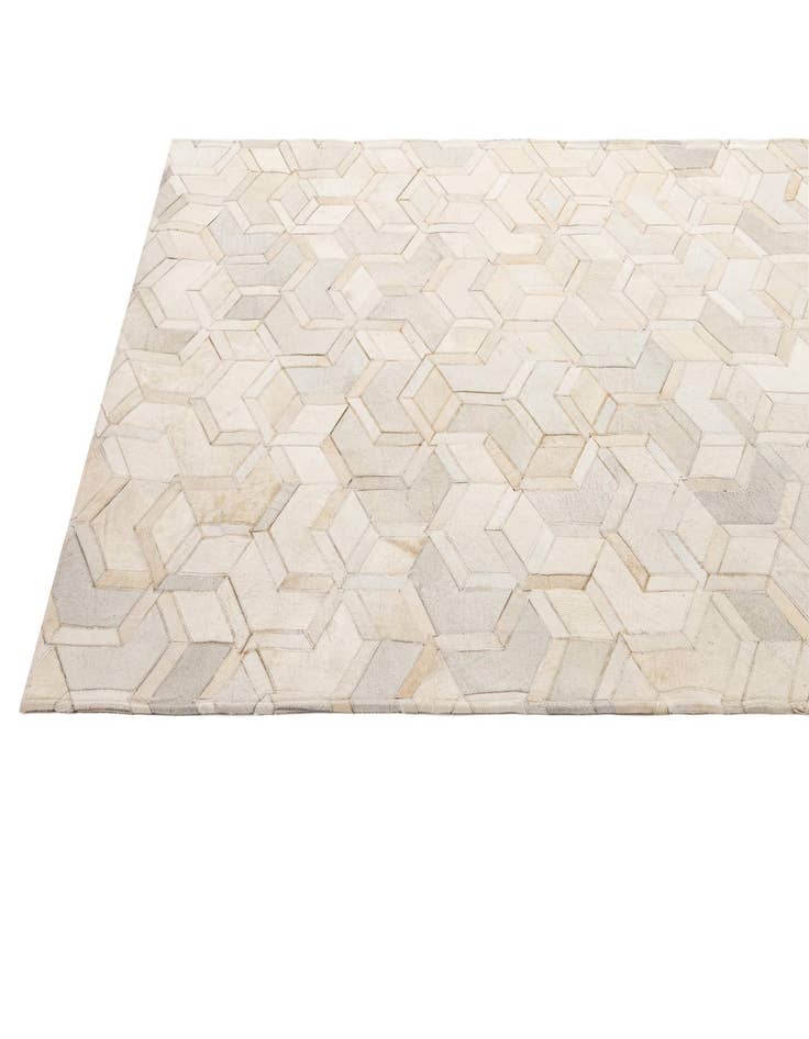 Detail image of 5' 1 x 7' 11 Cowhide - Patchwork Rug