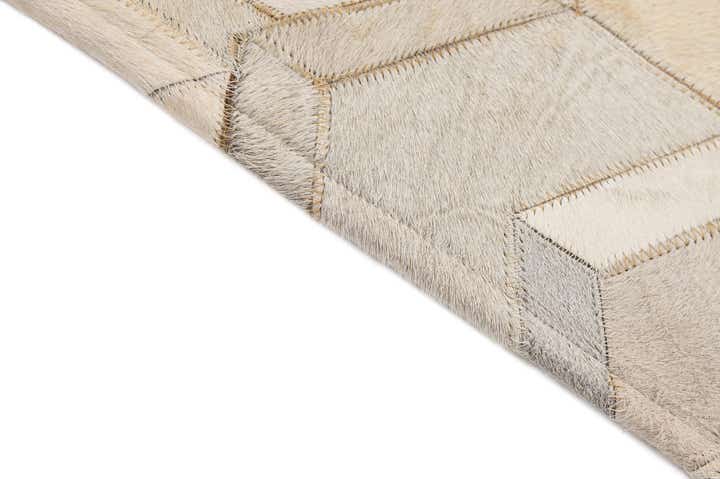 4' 11 x 7' 11 Cowhide - Patchwork Rug