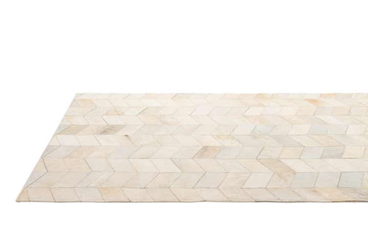 5' 1 x 8' Cowhide - Patchwork Rug