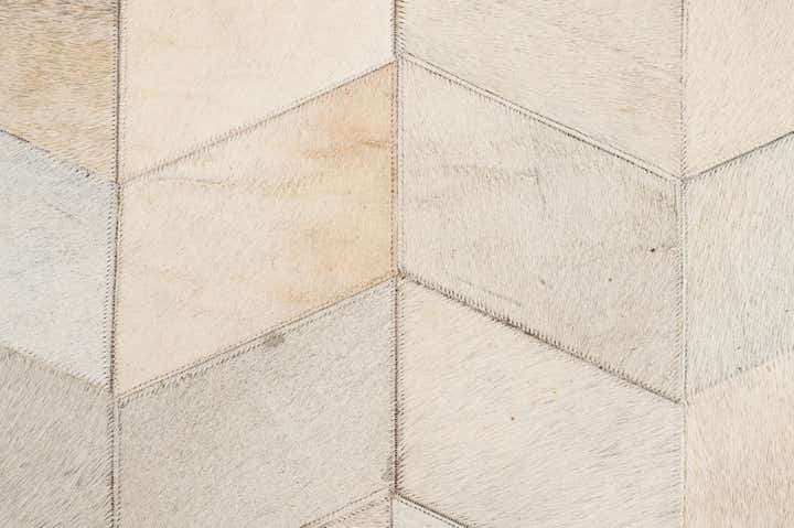 5' 1 x 8' Cowhide - Patchwork Rug