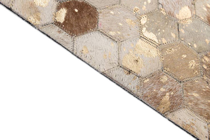 Detail image of 5' 1 x 8' 1 Cowhide - Patchwork Rug