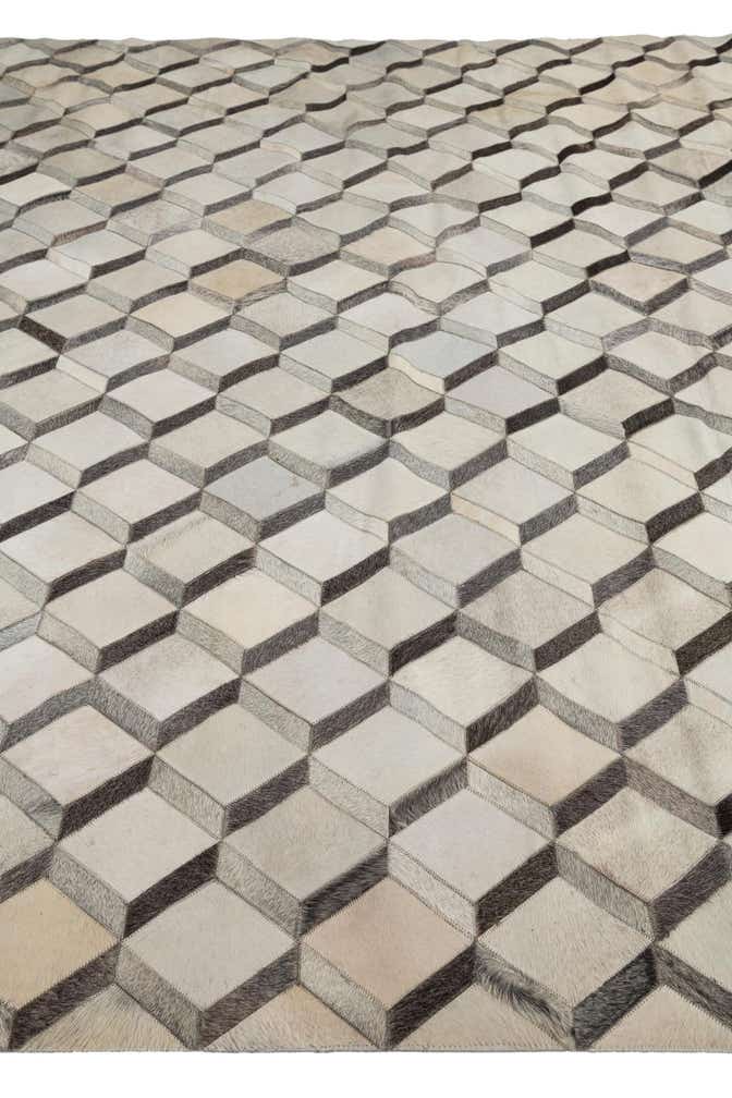 8' x 10' Cowhide Leather Rug