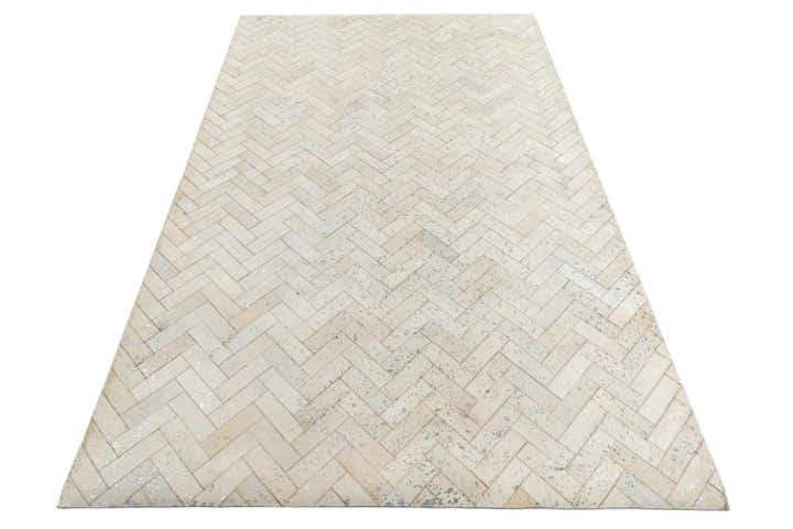 5' x 7' 10 Cowhide Leather Rug