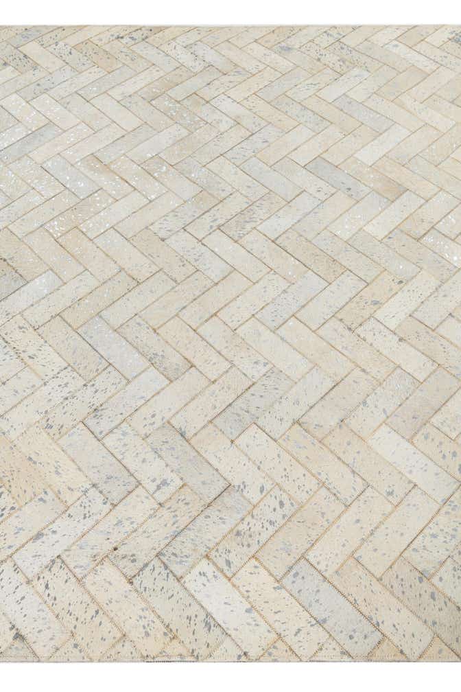 5' x 7' 10 Cowhide Leather Rug