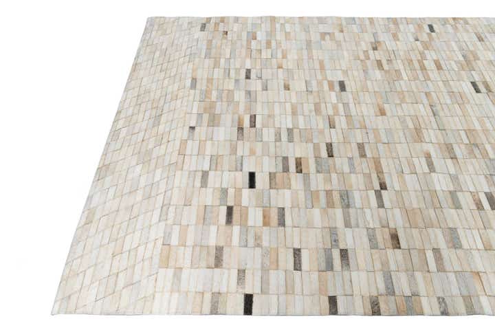 5' x 7' 10 Cowhide Leather Rug