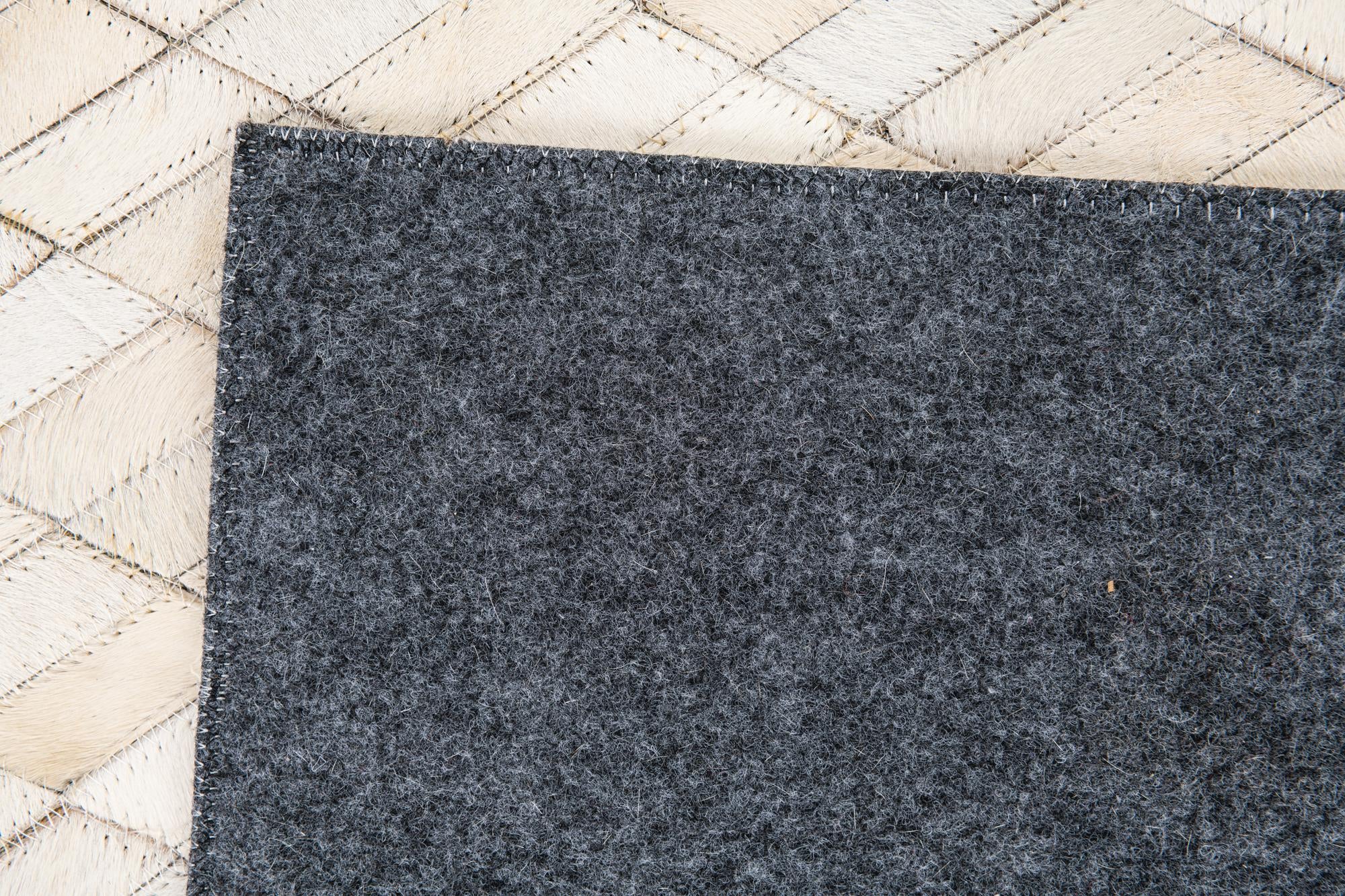 5' x 7' 10 Cowhide Leather Rug