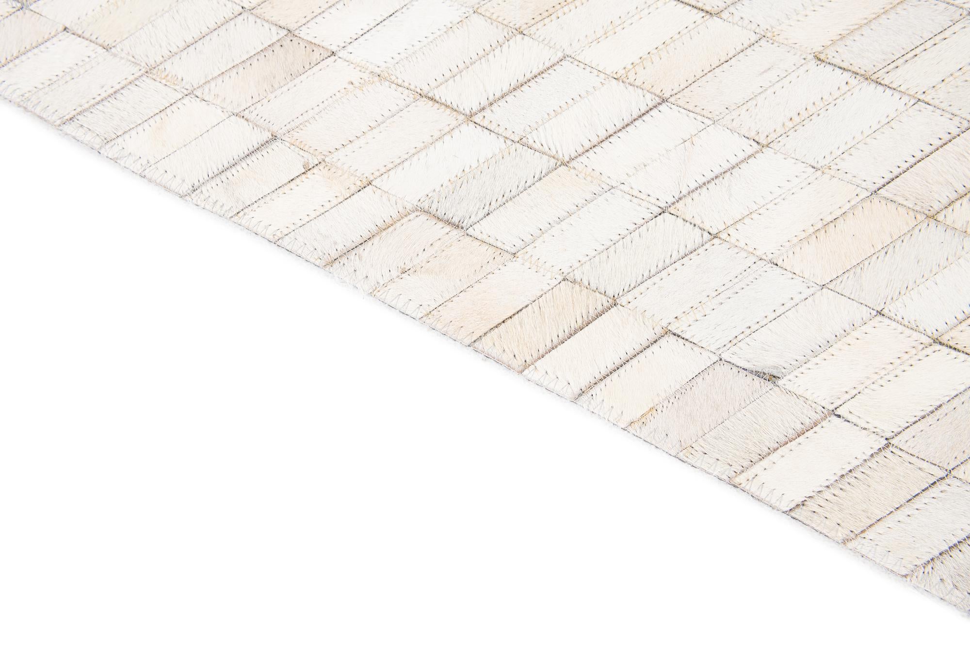 5' x 7' 10 Cowhide Leather Rug