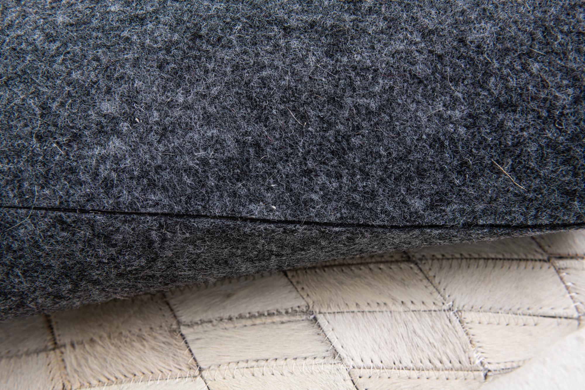 5' x 7' 10 Cowhide Leather Rug