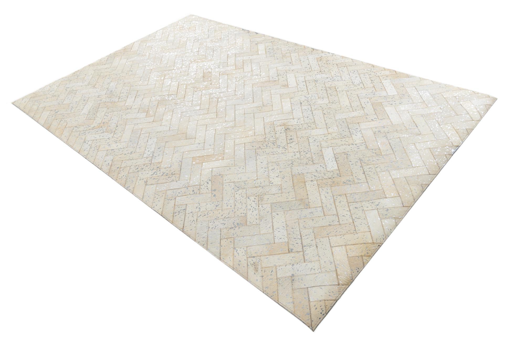 5' x 7' 10 Cowhide Leather Rug