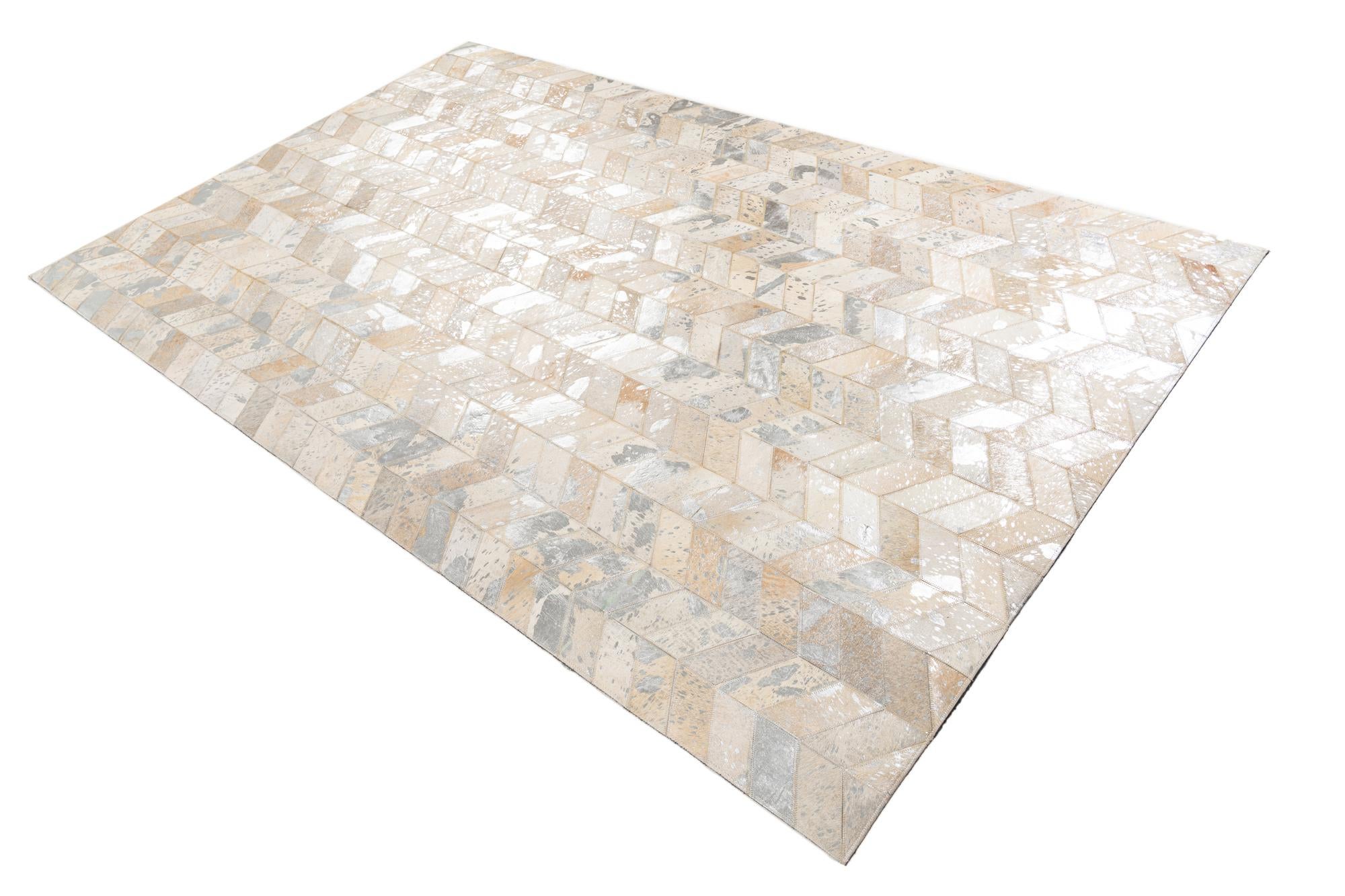 5' x 8' Cowhide Leather Rug