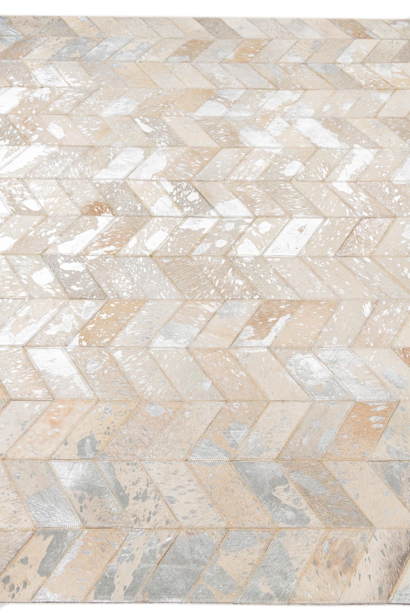 5' x 8' Cowhide Leather Rug