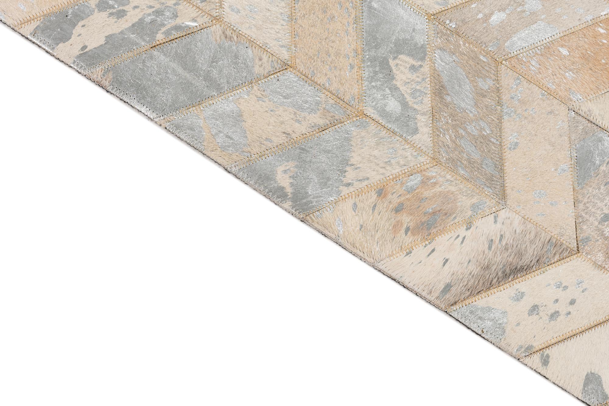 5' x 8' Cowhide Leather Rug