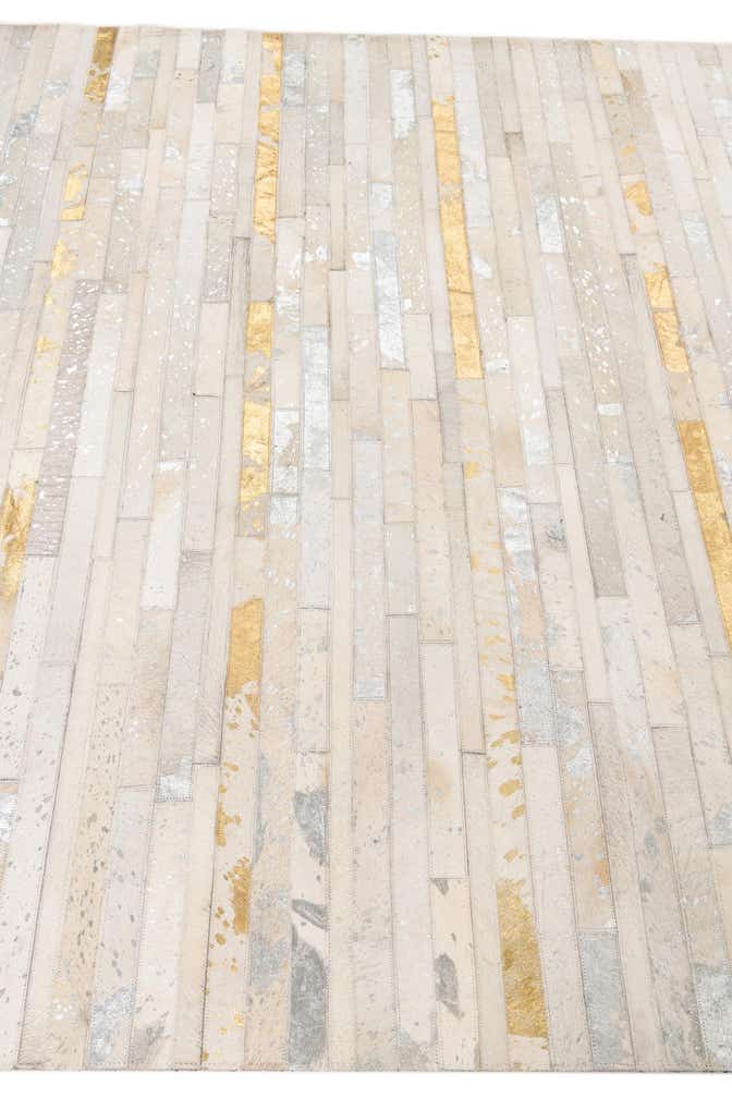 5' 2 x 7' 10 Cowhide Leather Rug