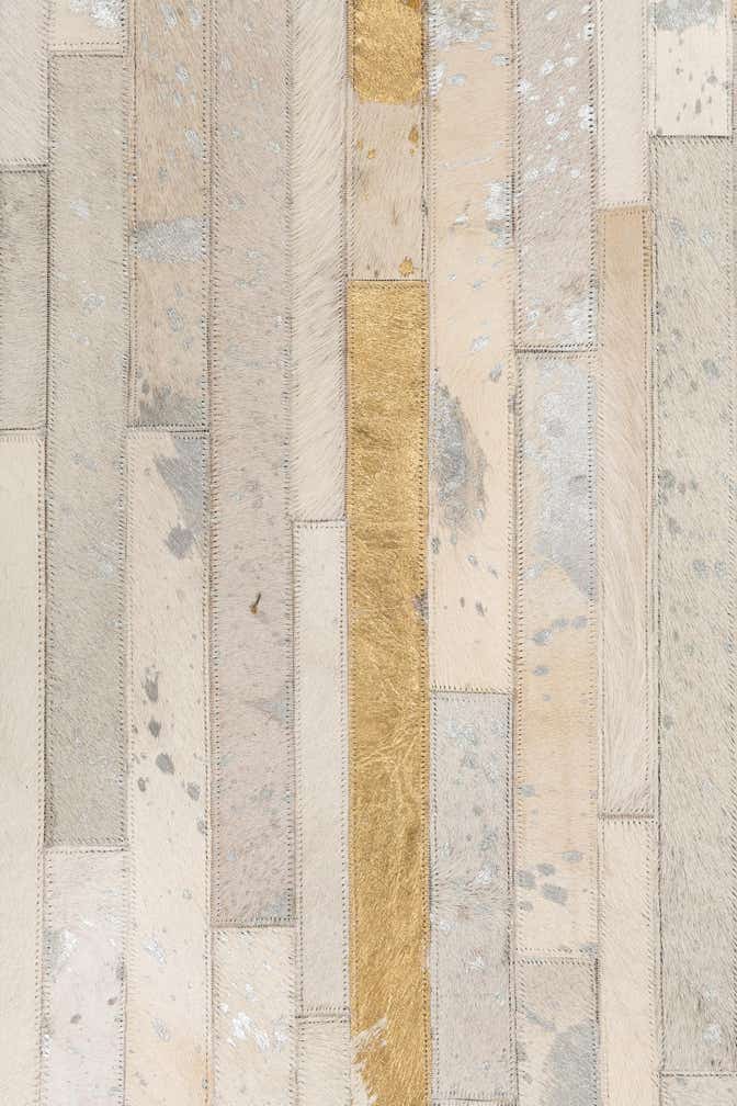 5' 2 x 7' 10 Cowhide Leather Rug
