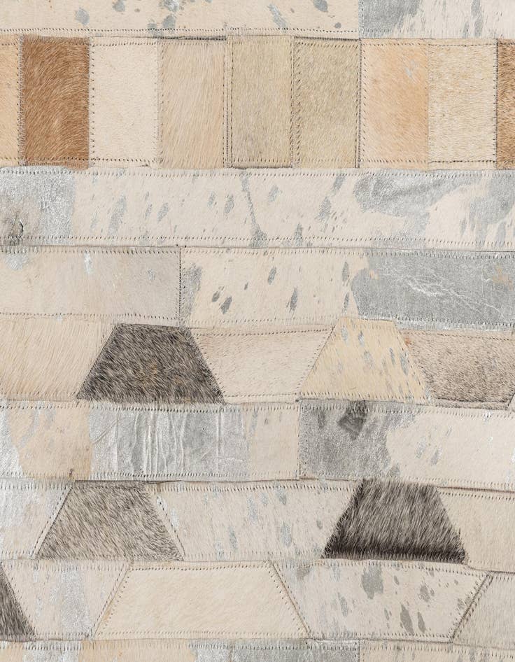 Detail image of 5' x 7' 10 Cowhide Leather Rug