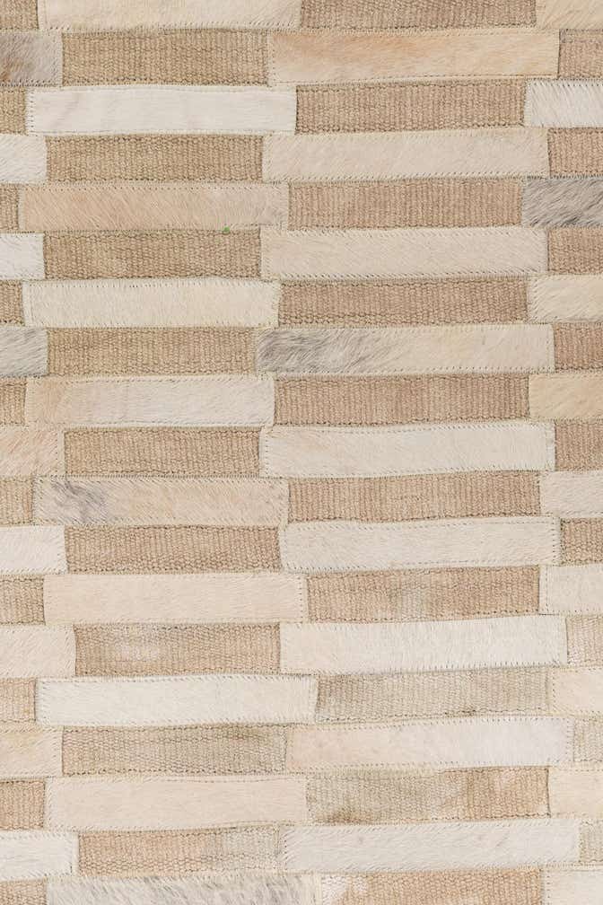 4' x 6' Cowhide Leather Rug