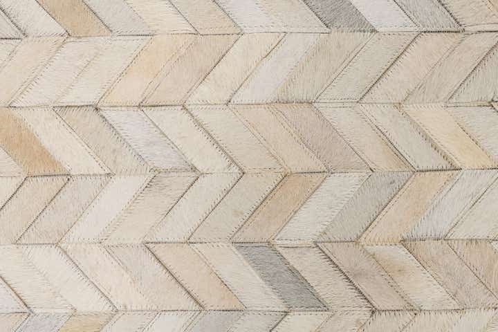 5' x 8' Cowhide Leather Rug
