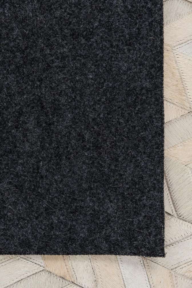 5' x 8' Cowhide Leather Rug