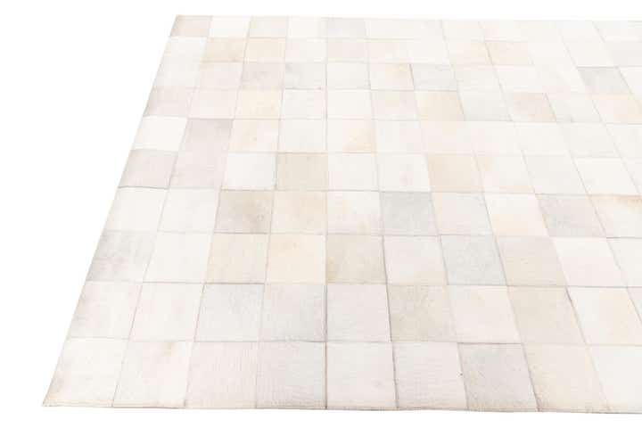 5' x 8' Cowhide Leather Rug