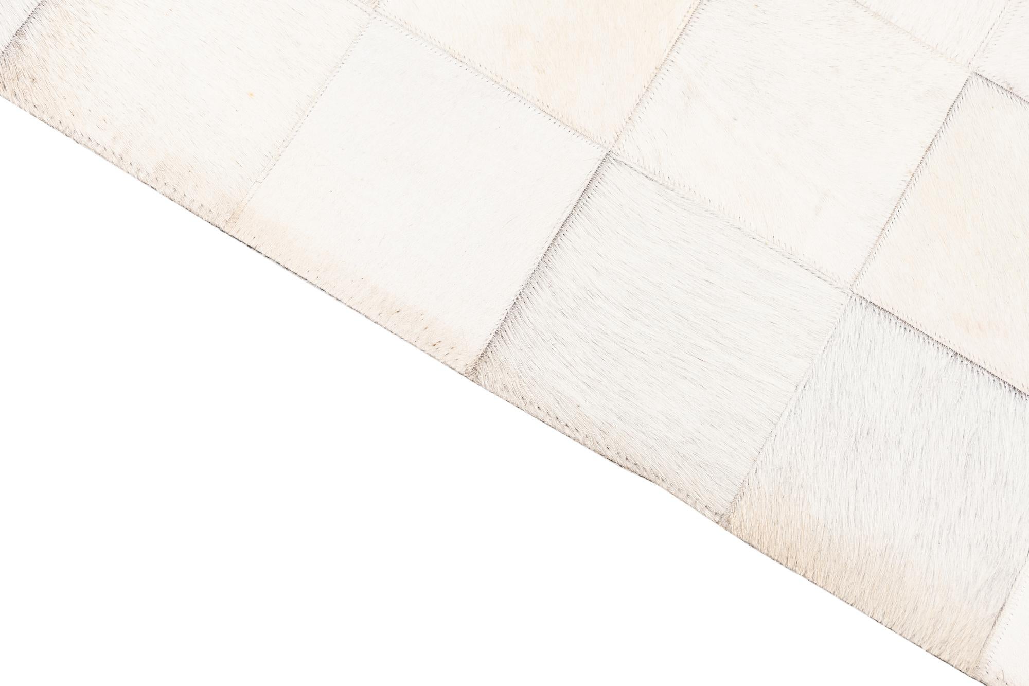5' x 8' Cowhide Leather Rug