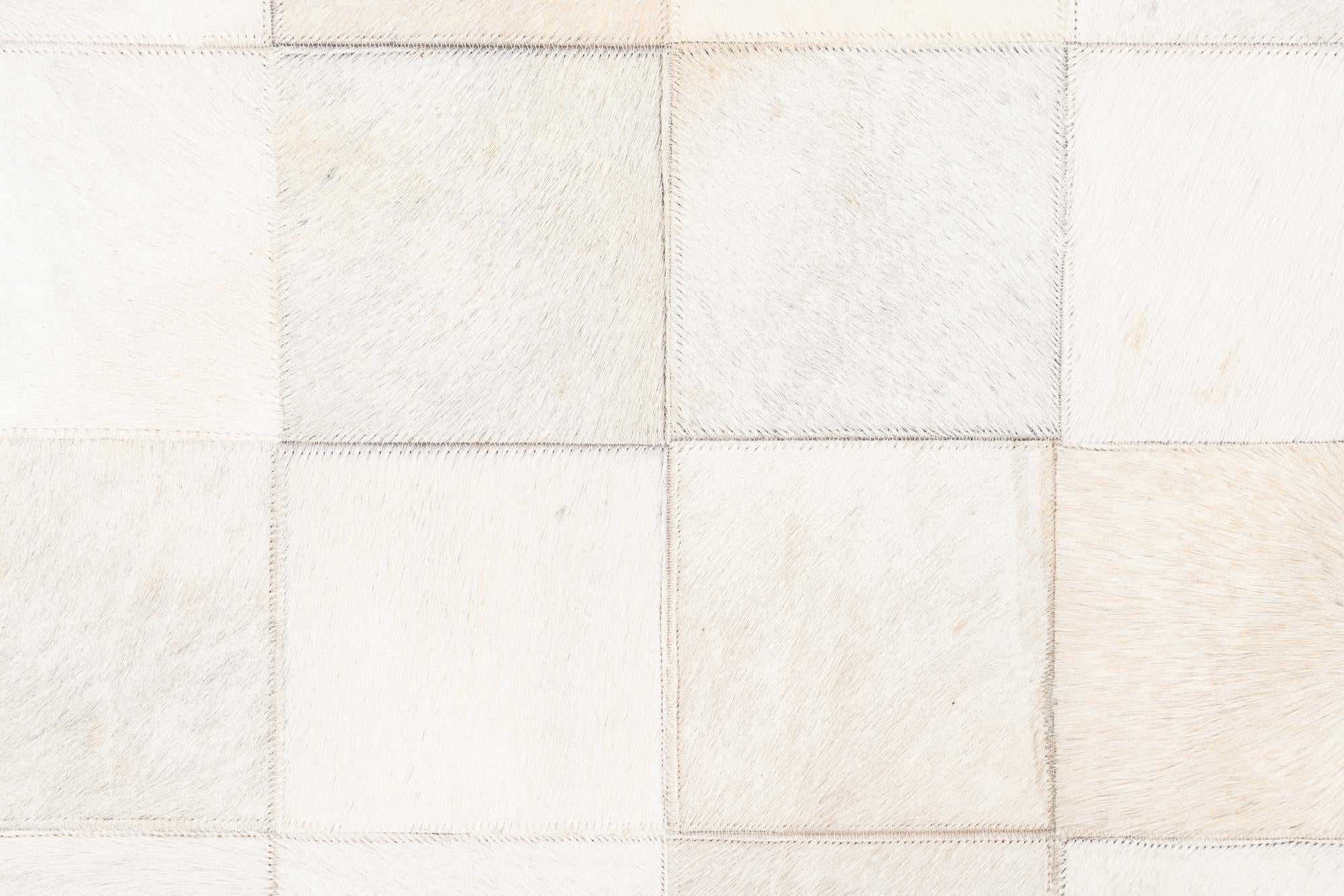 5' x 8' Cowhide Leather Rug