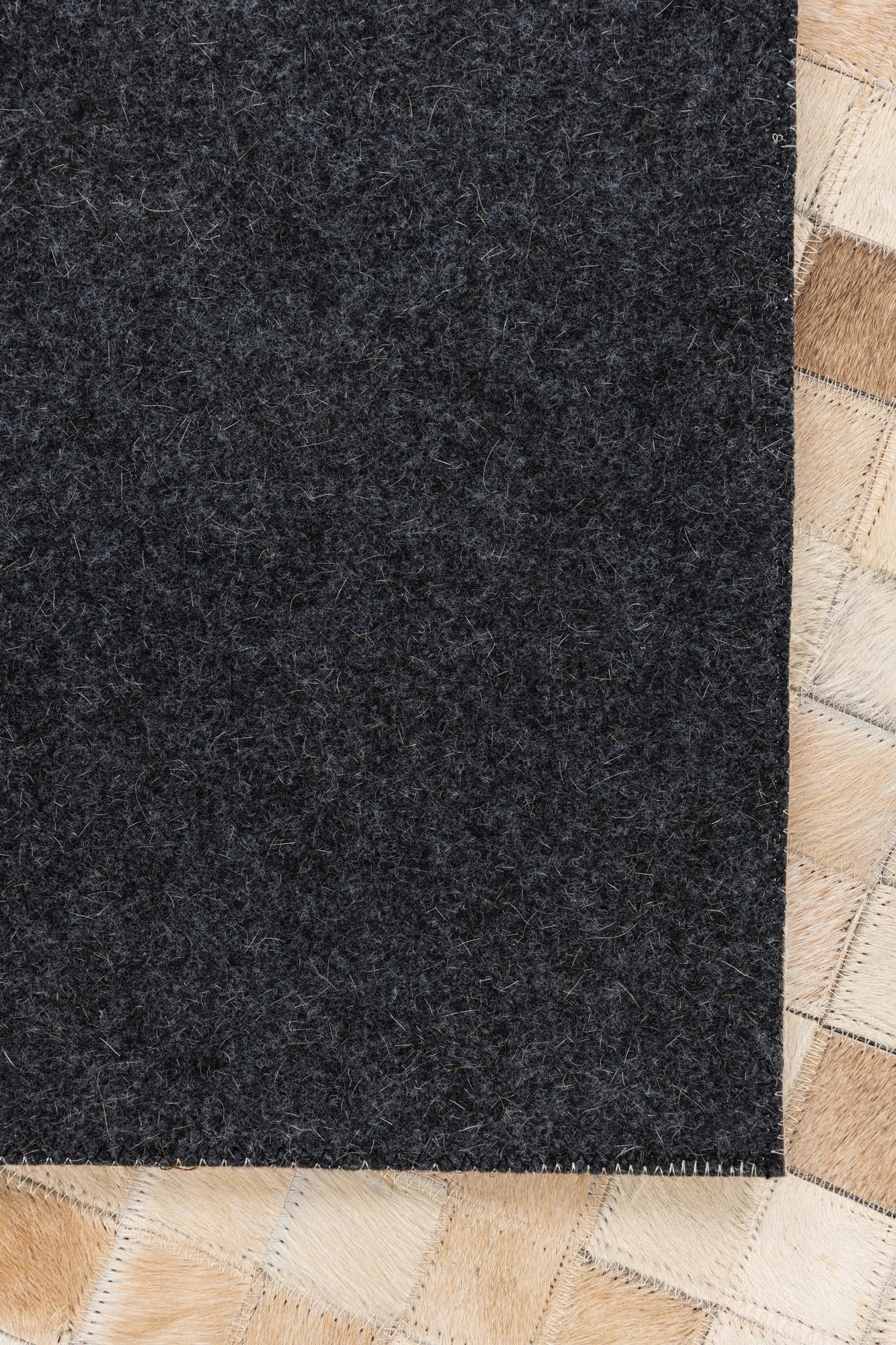 5' x 8' Cowhide Leather Rug
