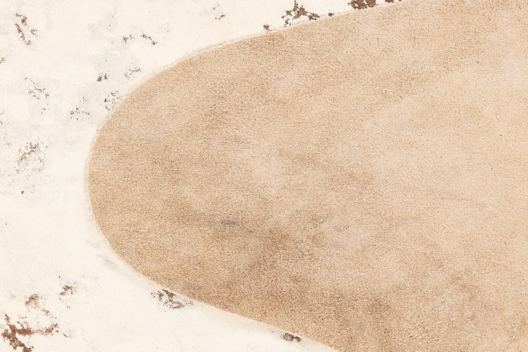 200cm x 225cm Cowhide Leather Alfombra