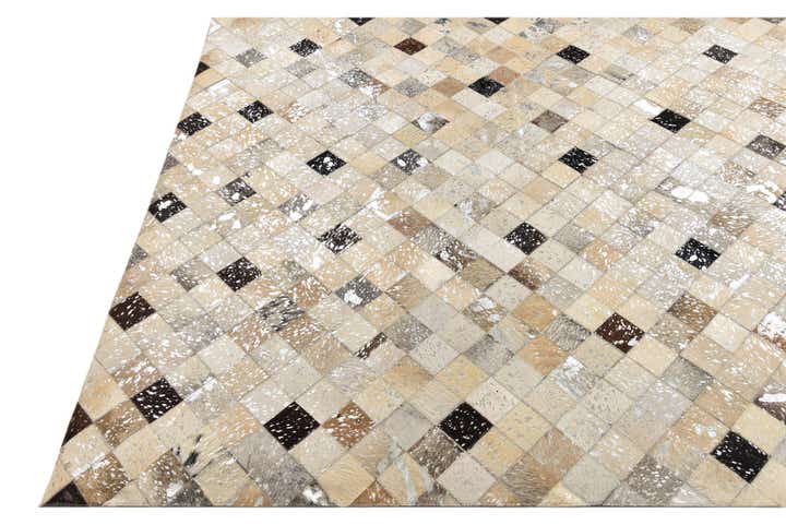 5' 3 x 7' 6 Cowhide Rug