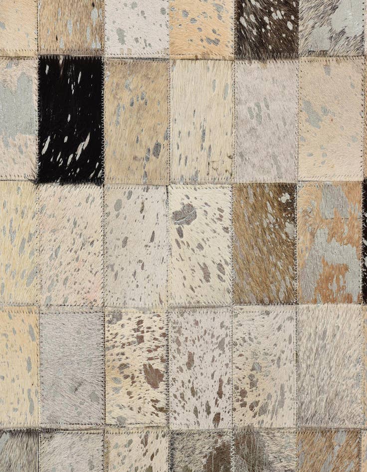 Detail image of 5' 3 x 7' 6 Cowhide Rug