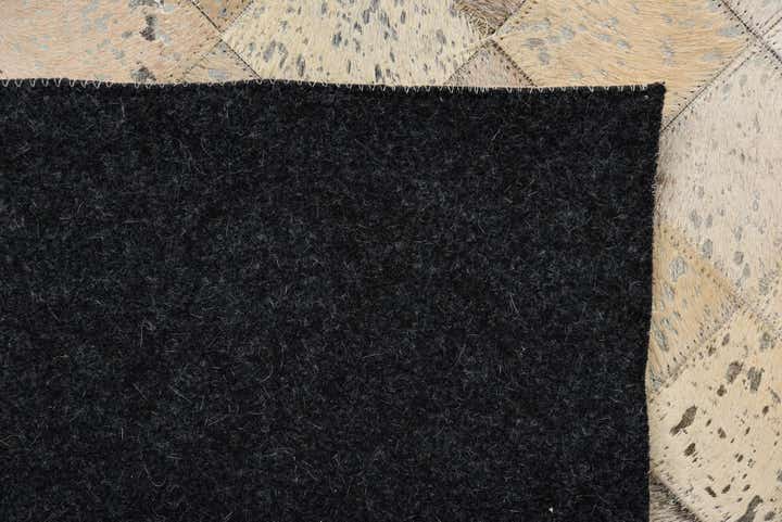 5' 3 x 7' 6 Cowhide Rug