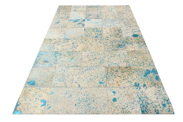 5' 1 x 8' 1 Cowhide Rug