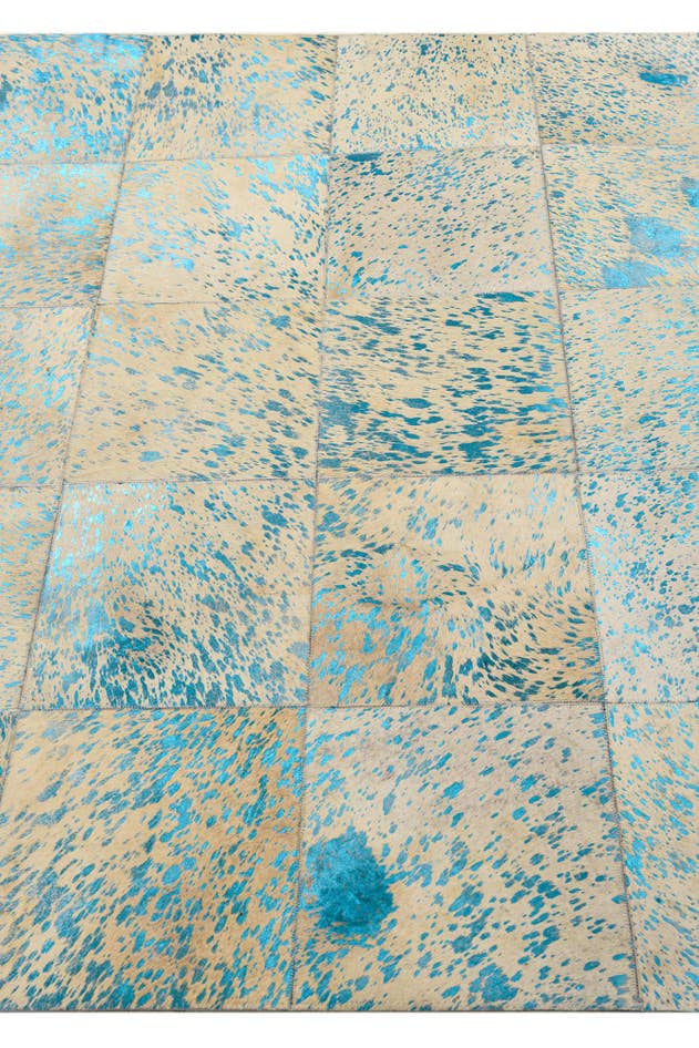 Detail image of 5' 1 x 8' 1 Cowhide Rug