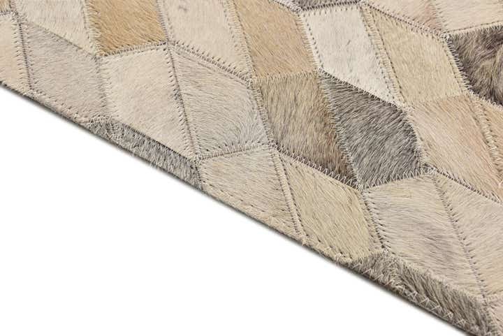5' 1 x 7' 4 Cowhide Rug