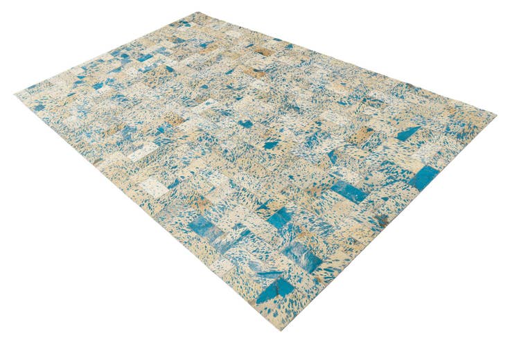 Detail image of 5' 2 x 8' 3 Cowhide Rug