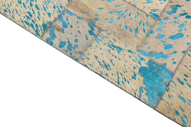 Detail image of 5' 2 x 8' 3 Cowhide Rug