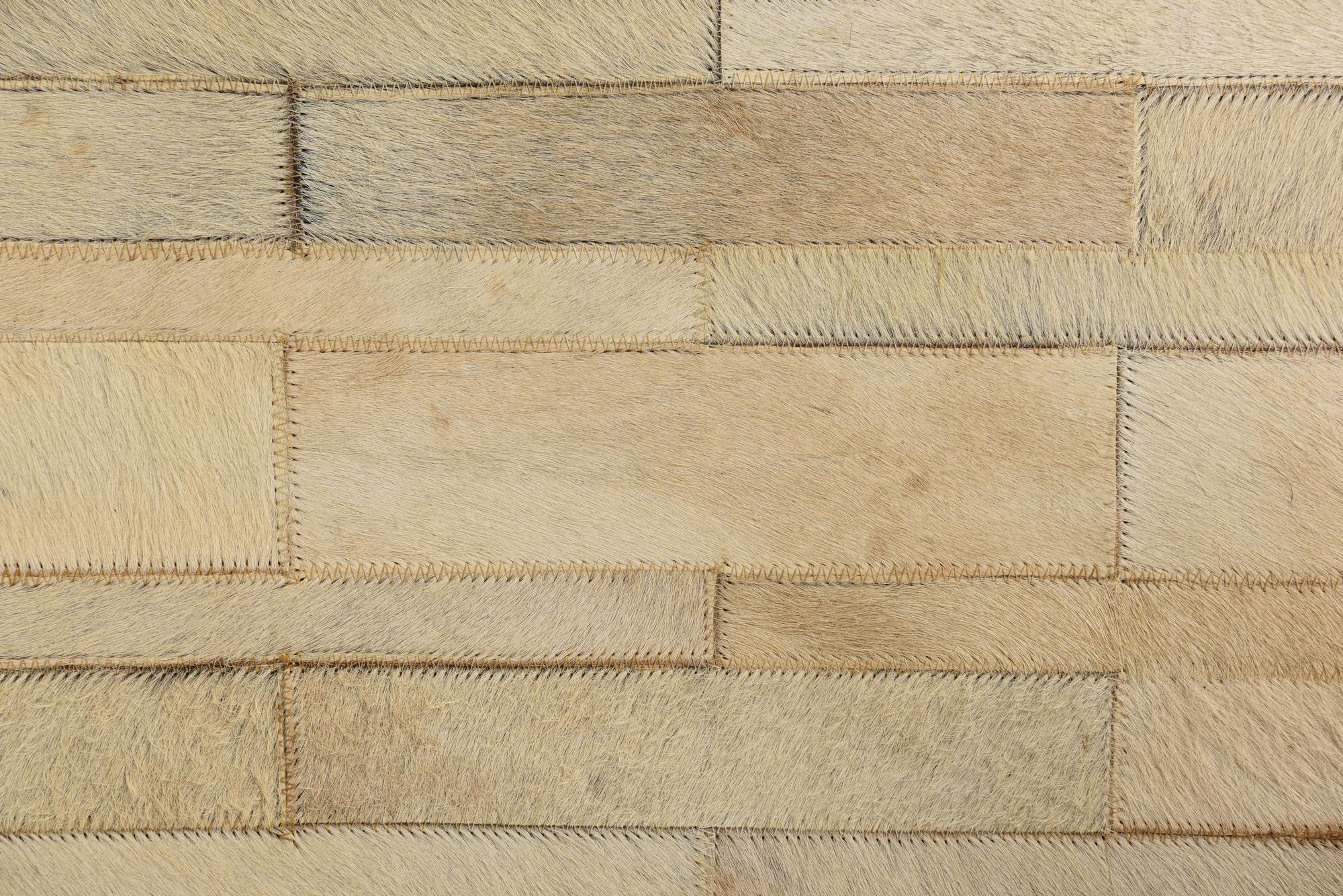 2' 1 x 3' Cowhide Rug