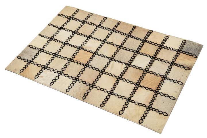2' 1 x 3' 1 Cowhide Rug