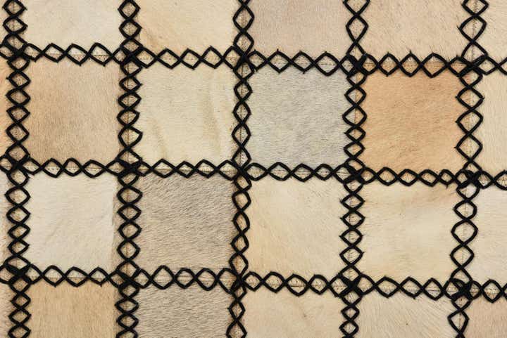 2' 1 x 3' 1 Cowhide Rug