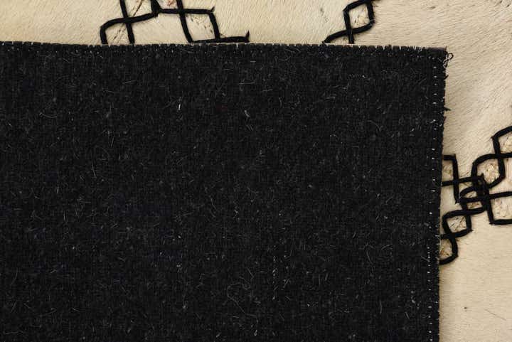 2' 1 x 3' 1 Cowhide Rug