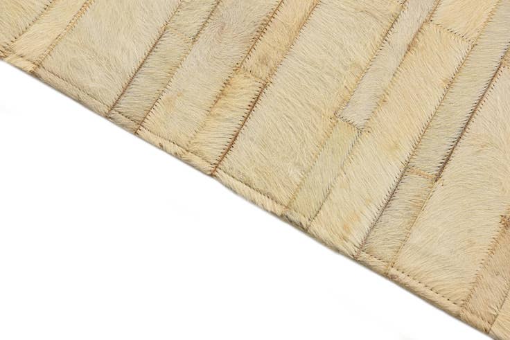 Detail image of 2' 2 x 3' Cowhide Rug